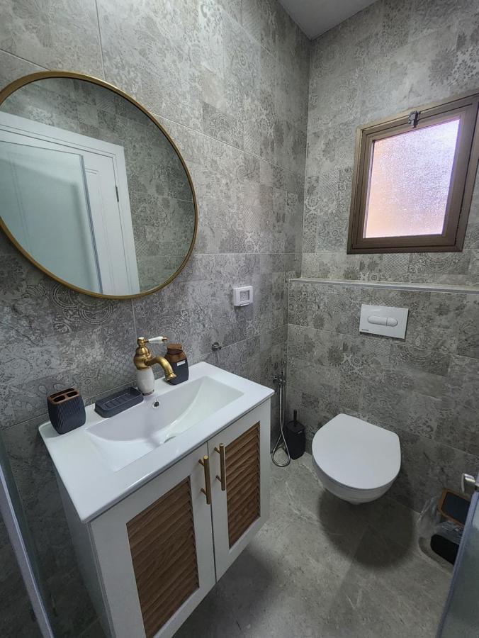 Garden Apartments. Mas'ada ภายนอก รูปภาพ